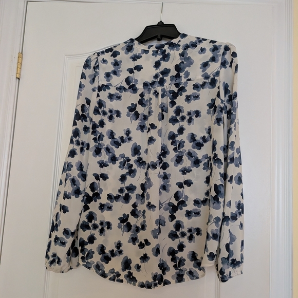 Dorothy Perkins Floral Print Women's Top - Blue and White Size Medium - Picture 7 of 9